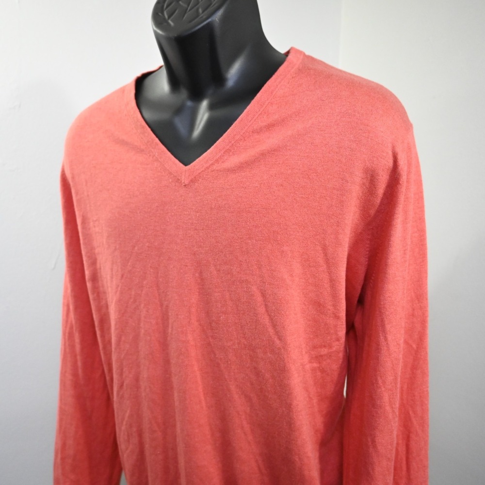 Banana Republic V-Neck Sweater Mens Large Salmon Silk Cashmere Lightweight